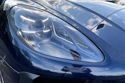 2021 Porsche Macan AWD