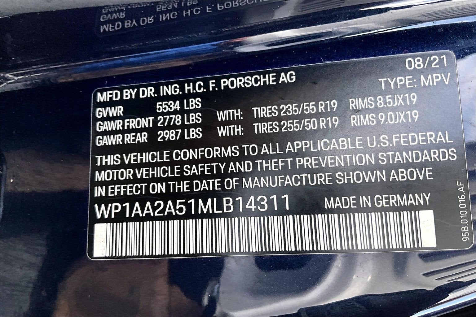 2021 Porsche Macan AWD