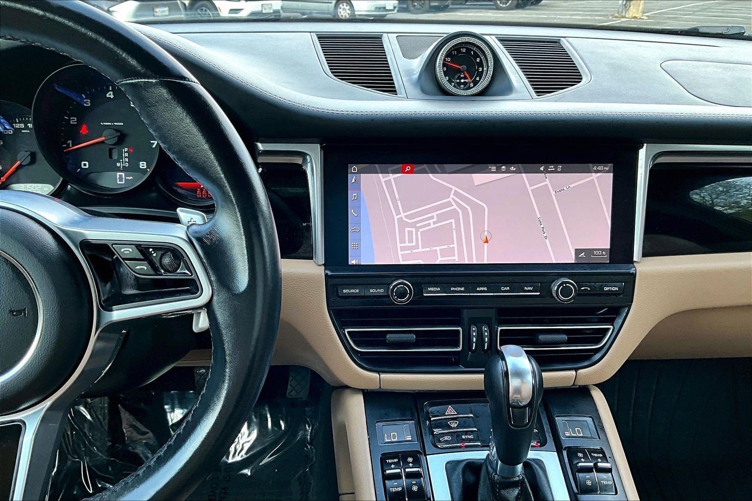 2021 Porsche Macan AWD