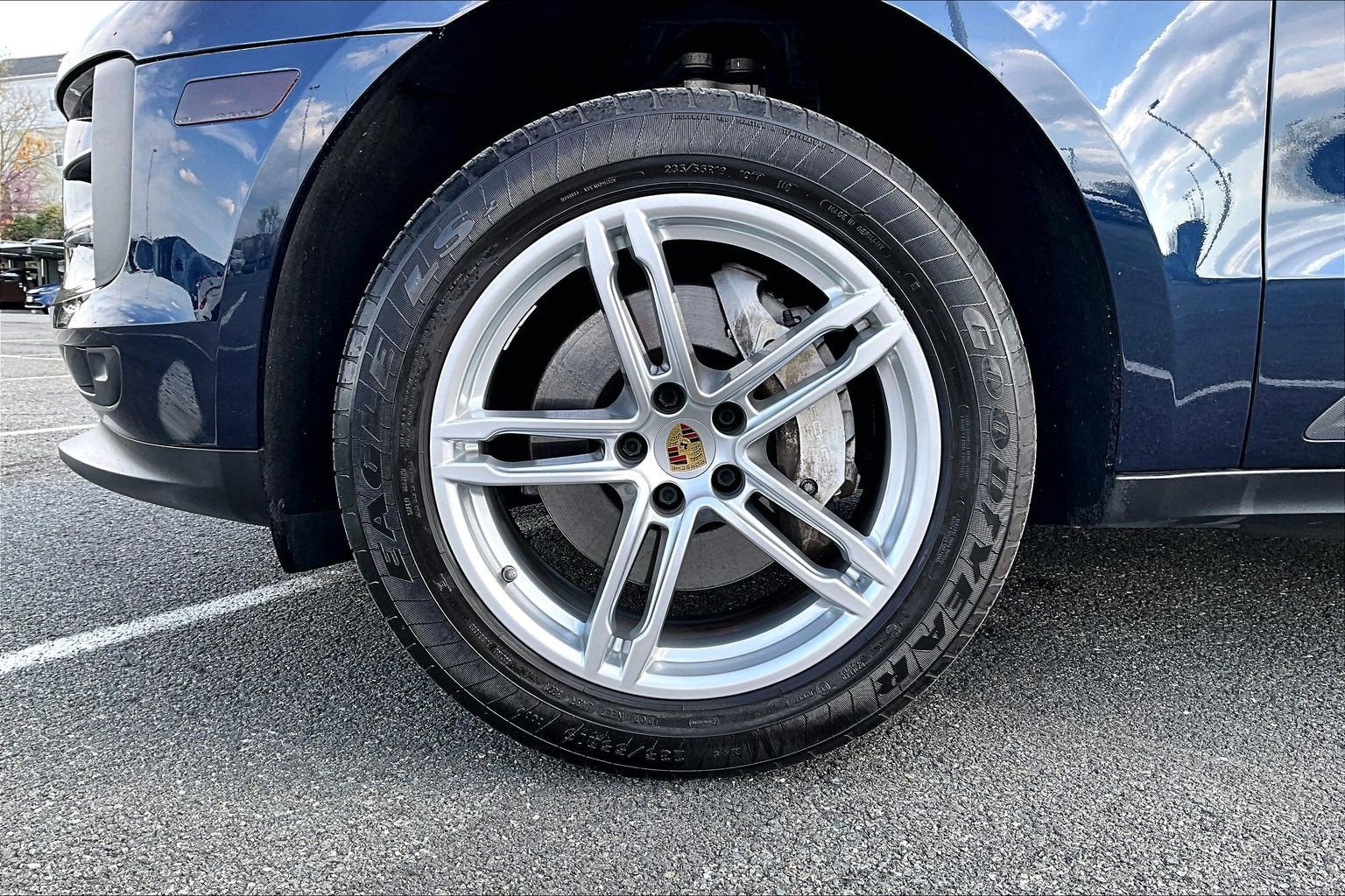 2021 Porsche Macan AWD