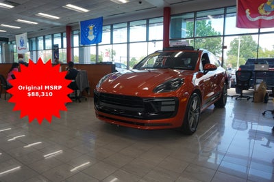 2022 Porsche Macan S