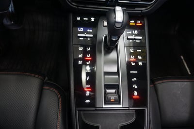 2022 Porsche Macan S