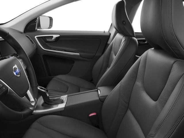 2016 Volvo XC60 T6 Drive-E