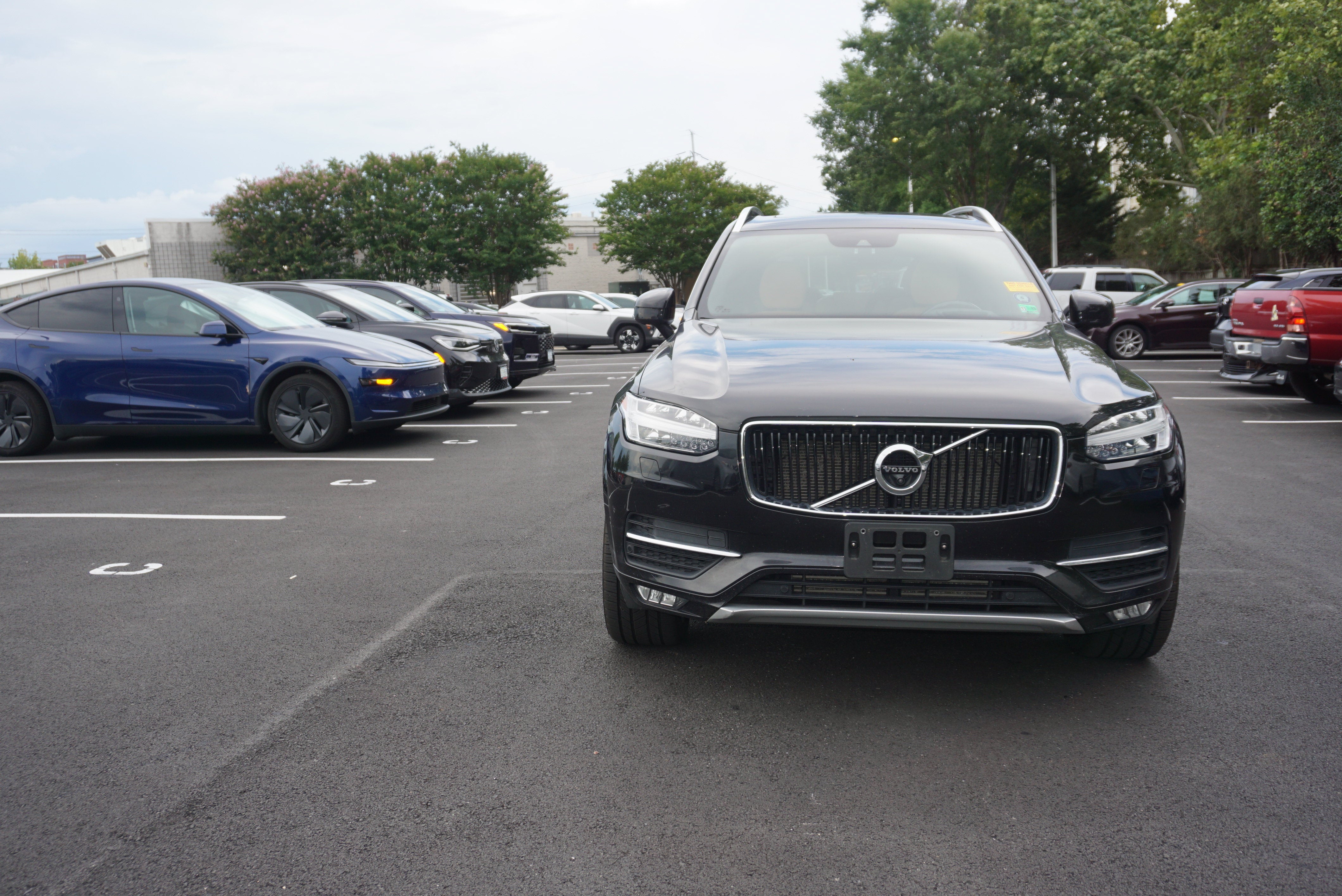 2019 Volvo XC90 Momentum