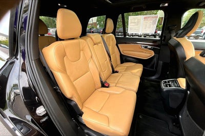 2019 Volvo XC90 Momentum
