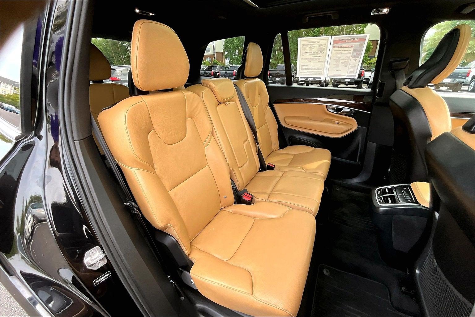 2019 Volvo XC90 Momentum