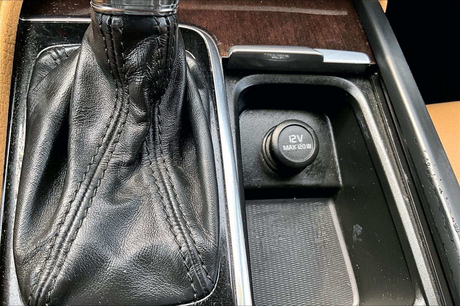 2019 Volvo XC90 Momentum