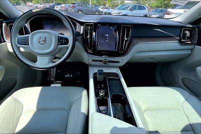 2022 Volvo XC60 Recharge Plug-In Hybrid Inscription Expression