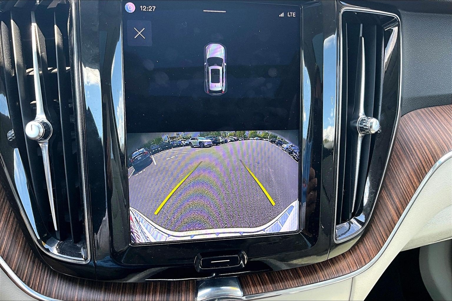 2022 Volvo XC60 Recharge Plug-In Hybrid Inscription Expression