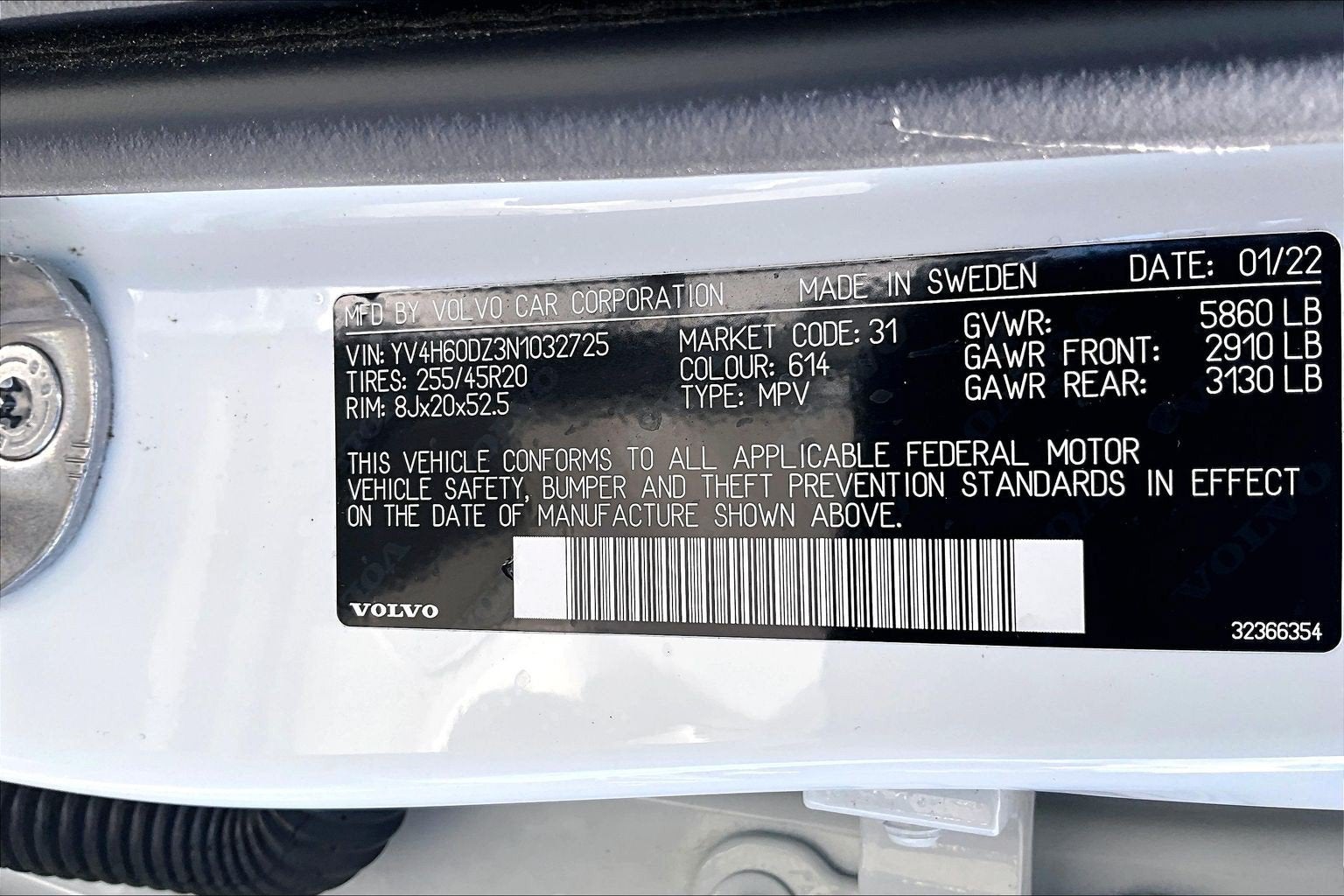 2022 Volvo XC60 Recharge Plug-In Hybrid Inscription Expression