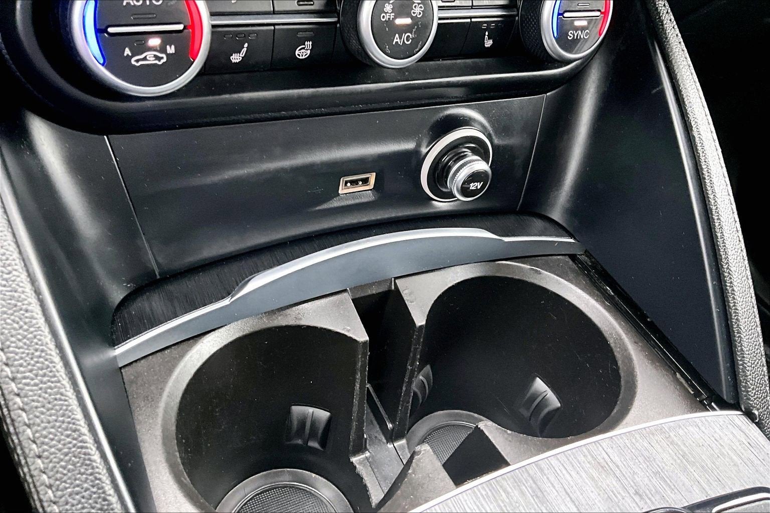 2022 Alfa Romeo Stelvio Sprint