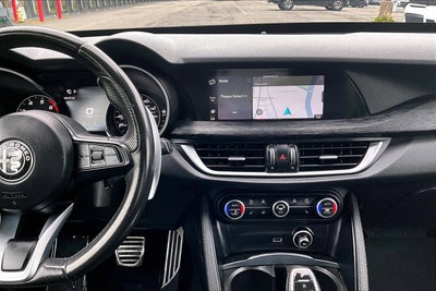 2022 Alfa Romeo Stelvio Sprint