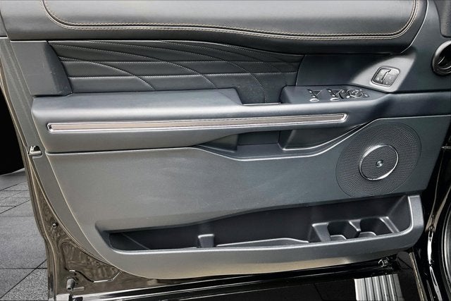 2022 Ford Expedition Platinum