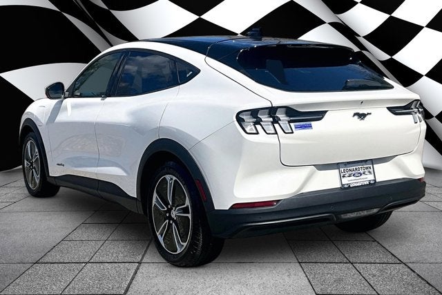 2021 Ford Mustang Mach-E Select