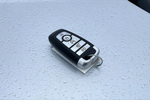 2020 Ford Escape Titanium Hybrid