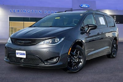 2019 Chrysler Pacifica Touring L Plus