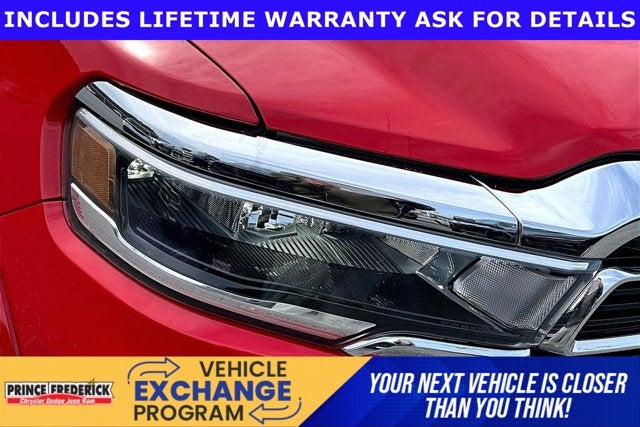 2025 RAM 1500 Big Horn Crew Cab 4x4 6'4' Box