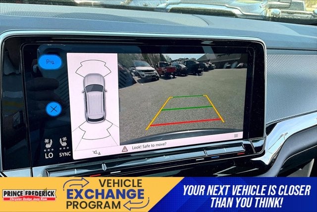 2024 Volkswagen Atlas Cross Sport 2.0T SEL R-Line