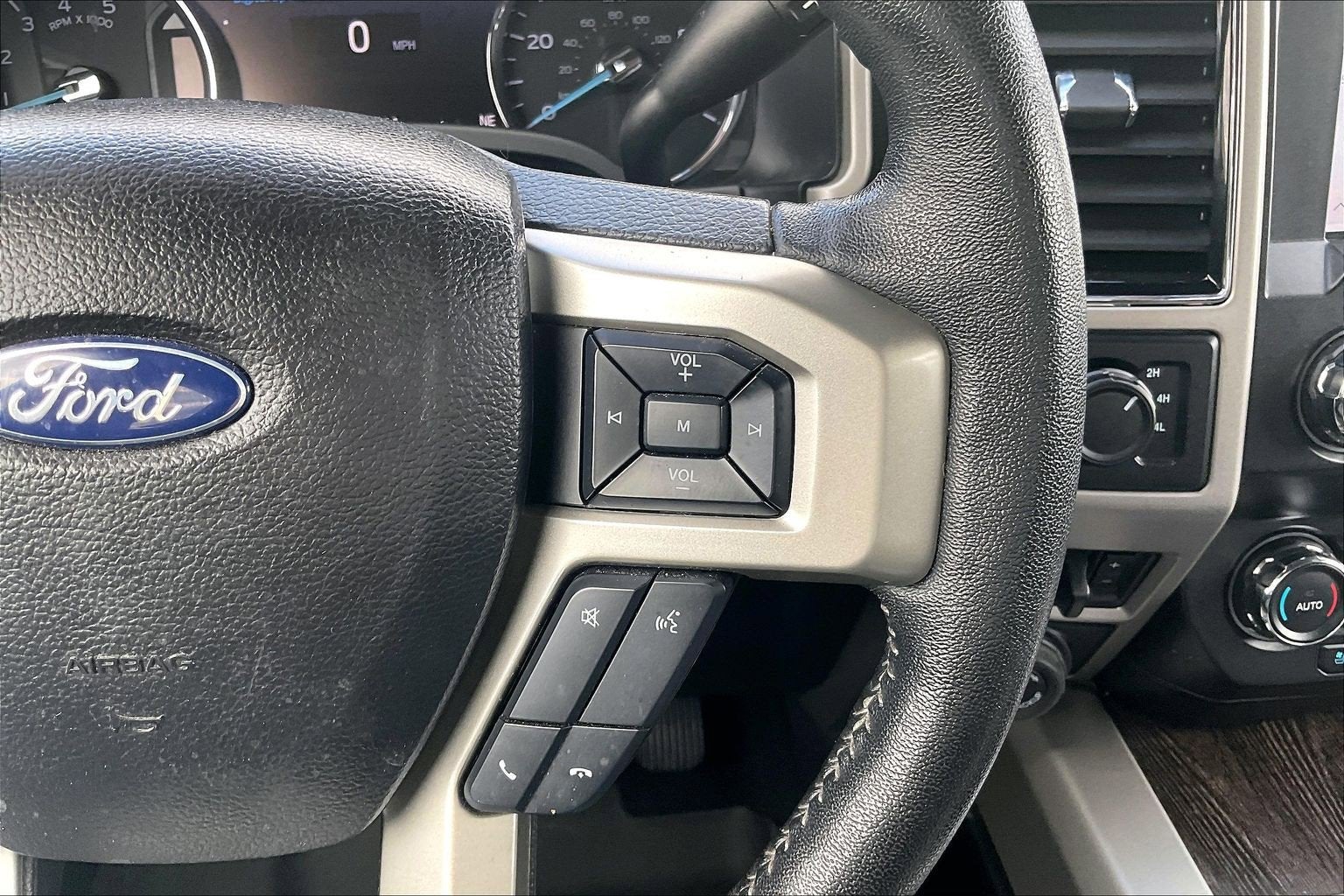 2020 Ford Super Duty F-350 SRW LARIAT