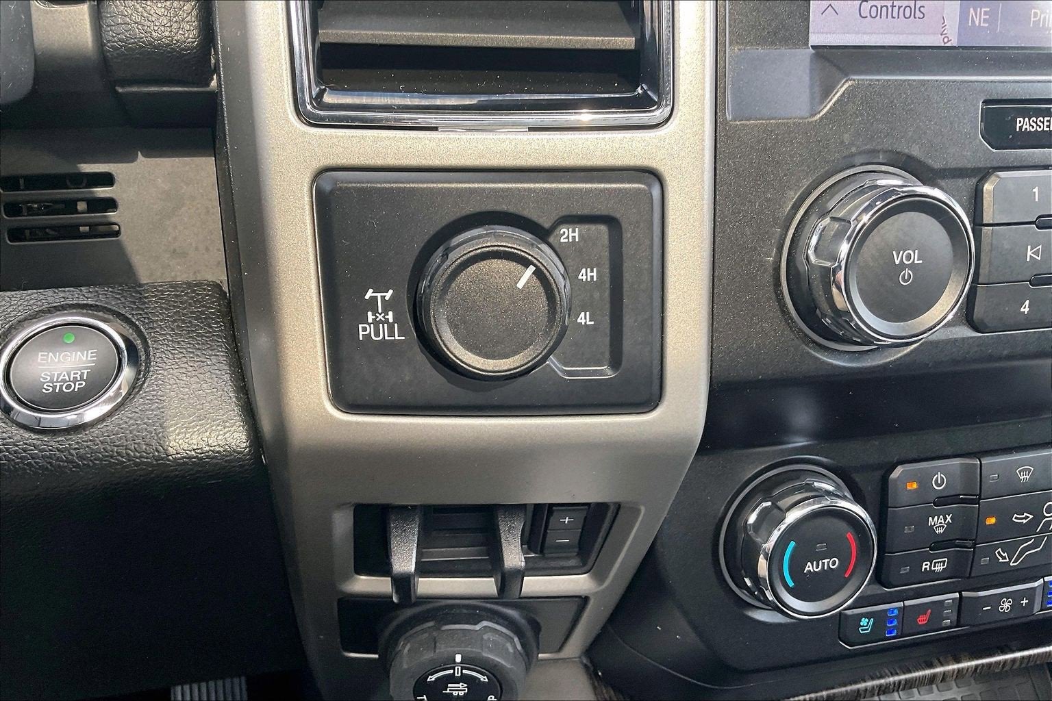 2020 Ford Super Duty F-350 SRW LARIAT