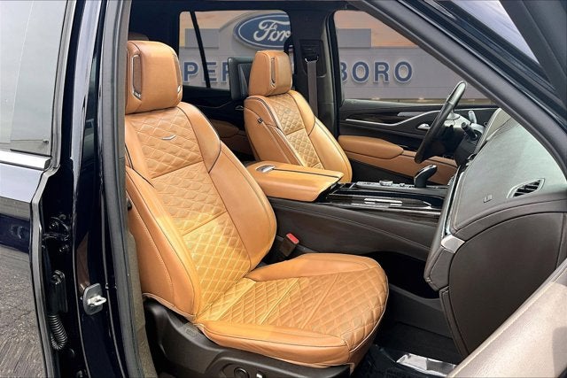 2023 Cadillac Escalade 4WD Premium Luxury