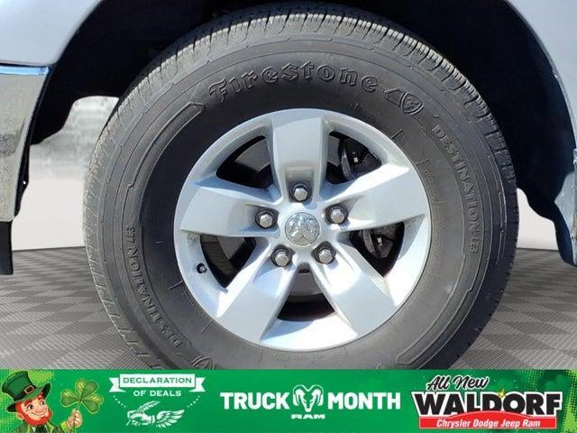 2017 RAM 1500 SLT Quad Cab 4x4 6'4' Box