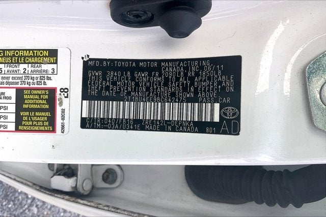 2011 Toyota COROLLA LE