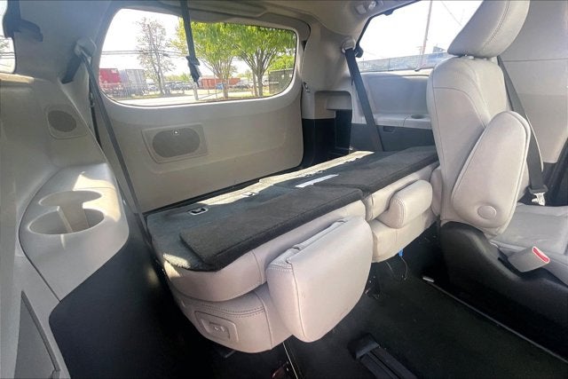 2019 Toyota SIENNA LTD PREM Limited Premium