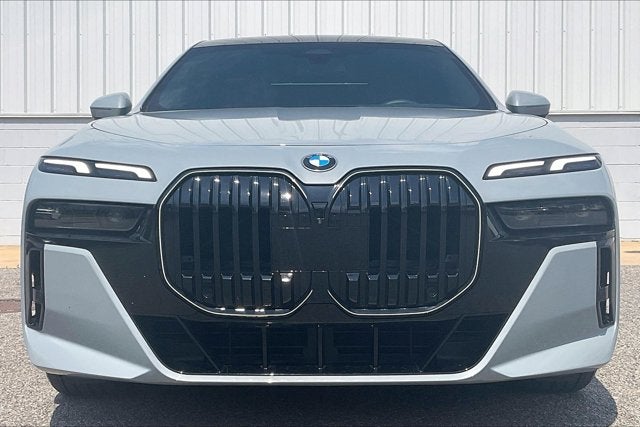 2024 BMW 740i 740i