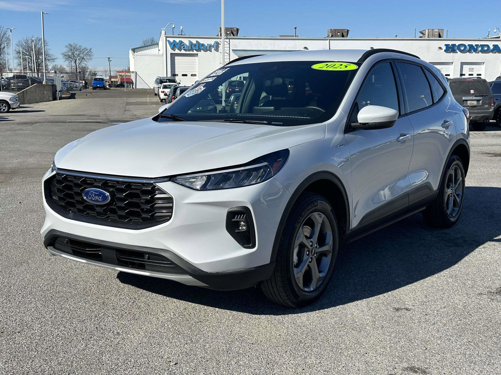 2025 Ford Escape ST-Line Select