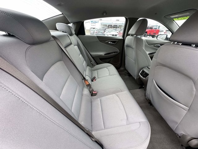 2025 Chevrolet Malibu LT