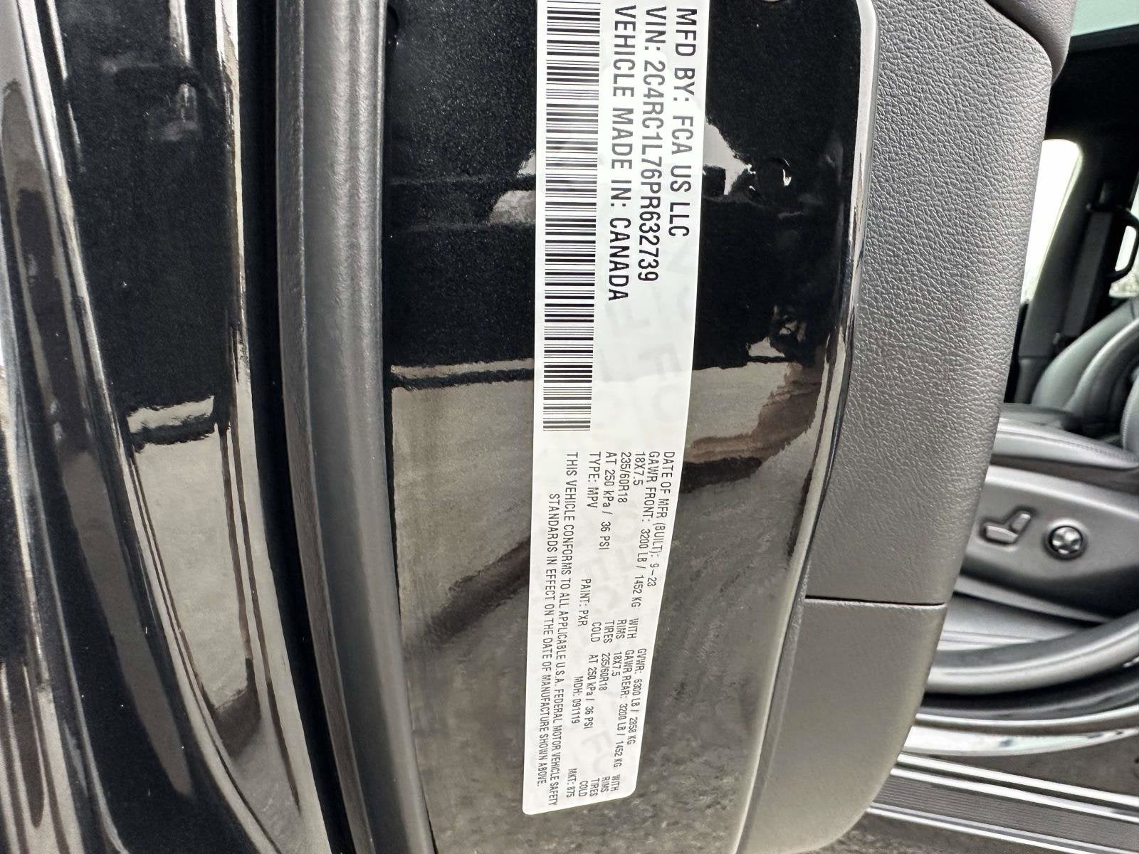 2023 Chrysler Pacifica Hybrid Touring L