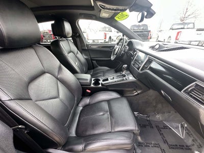 2018 Porsche Macan Base