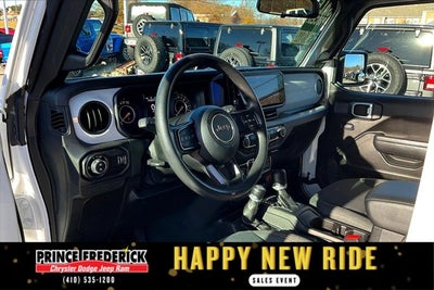 2024 Jeep Gladiator Nighthawk