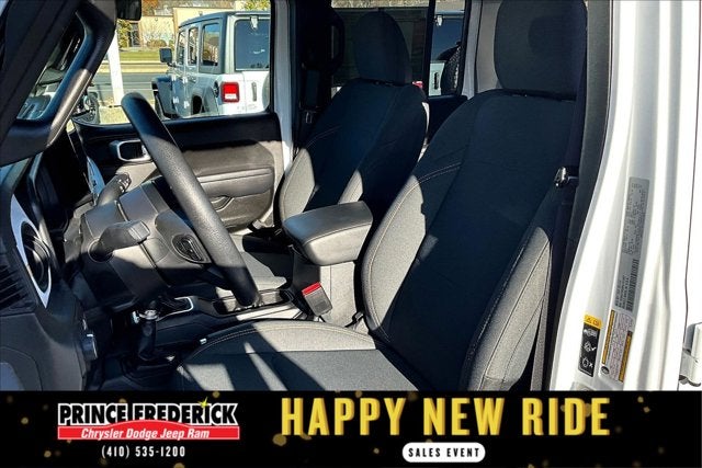 2024 Jeep Gladiator Nighthawk