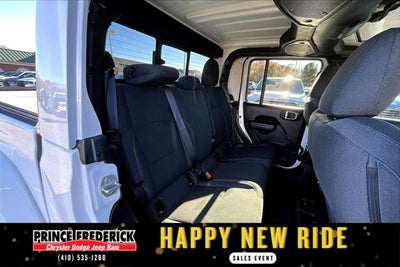 2024 Jeep Gladiator Nighthawk