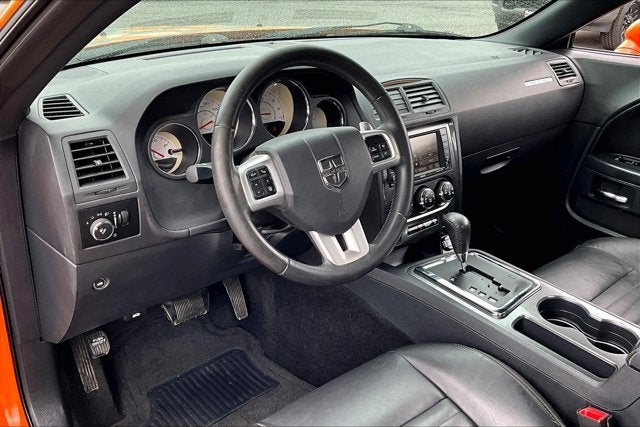 2014 Dodge Challenger SXT Plus