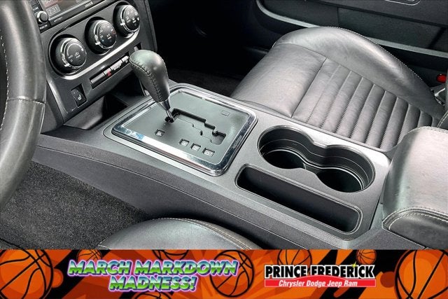 2014 Dodge Challenger SXT Plus