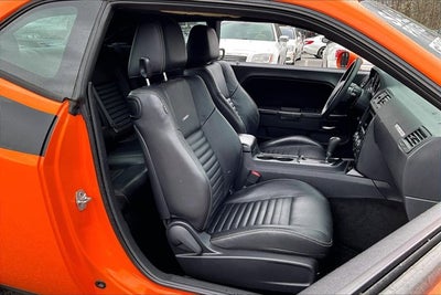 2014 Dodge Challenger SXT Plus