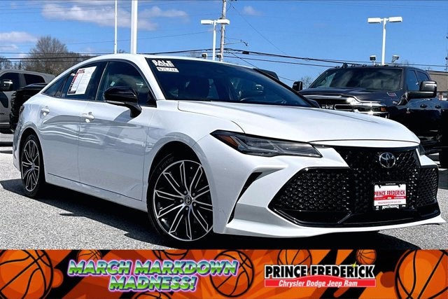 2019 Toyota Avalon Base