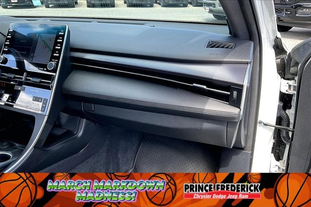 2019 Toyota Avalon Base