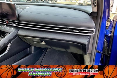 2022 Hyundai Elantra Limited