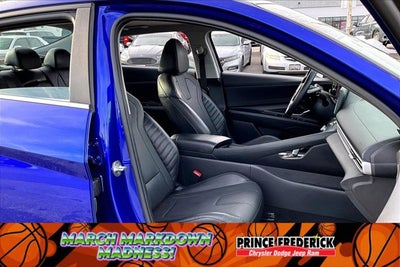 2022 Hyundai Elantra Limited