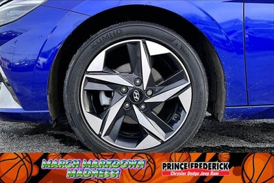 2022 Hyundai Elantra Limited