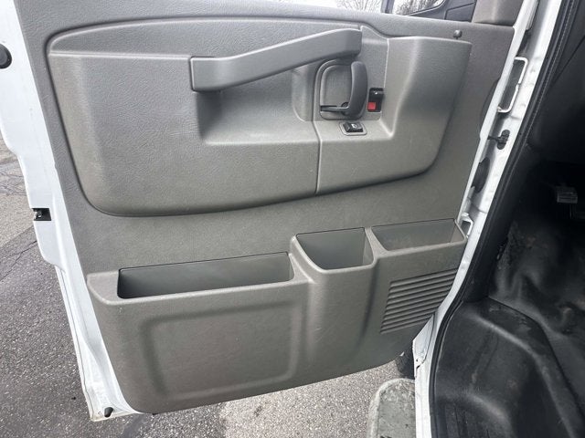 2022 Chevrolet Express Cargo Van Base