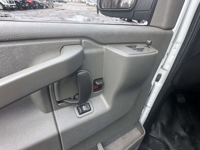 2022 Chevrolet Express Cargo Van Base