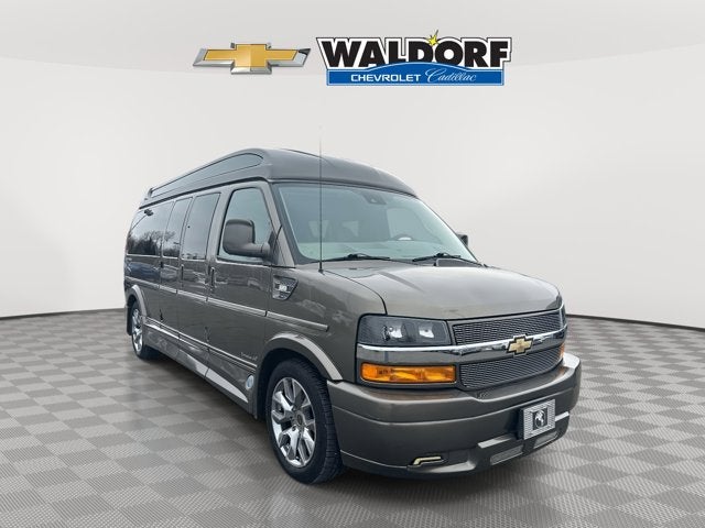 2022 Chevrolet Express Cargo Van Base