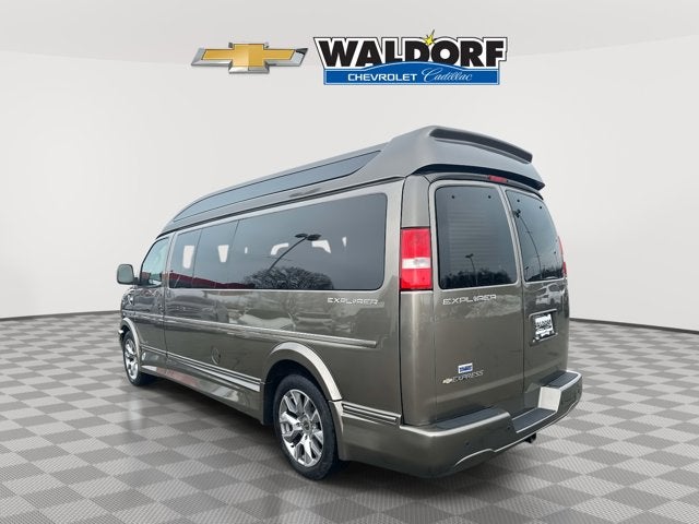 2022 Chevrolet Express Cargo Van Base
