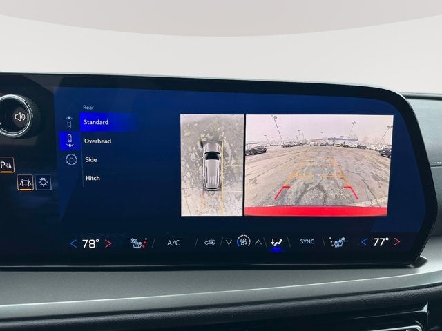 2025 Chevrolet Traverse FWD LT