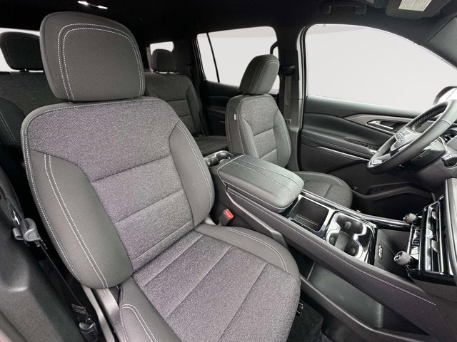 2025 Chevrolet Traverse FWD LT